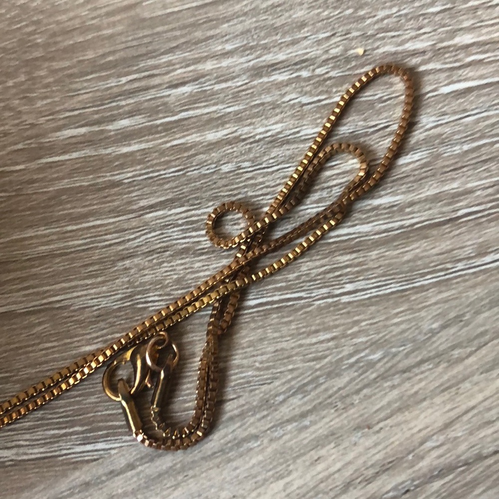 Elephant Necklace - Picture 3 of 3